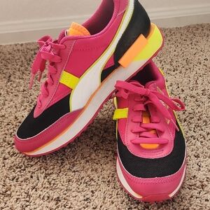 💕Puma Future Rider City Lights.💕